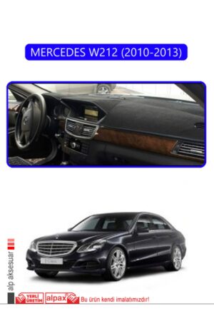 Mercedes W212 2010-2013 Torpido Koruma Halısı - Mavi Kenar